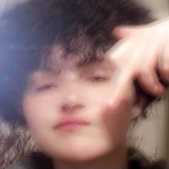 Meet your Posher, Chris - Picture 1 of 1